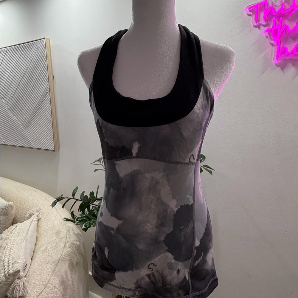 Lululemon cross my heart Black and Gray Tank Top